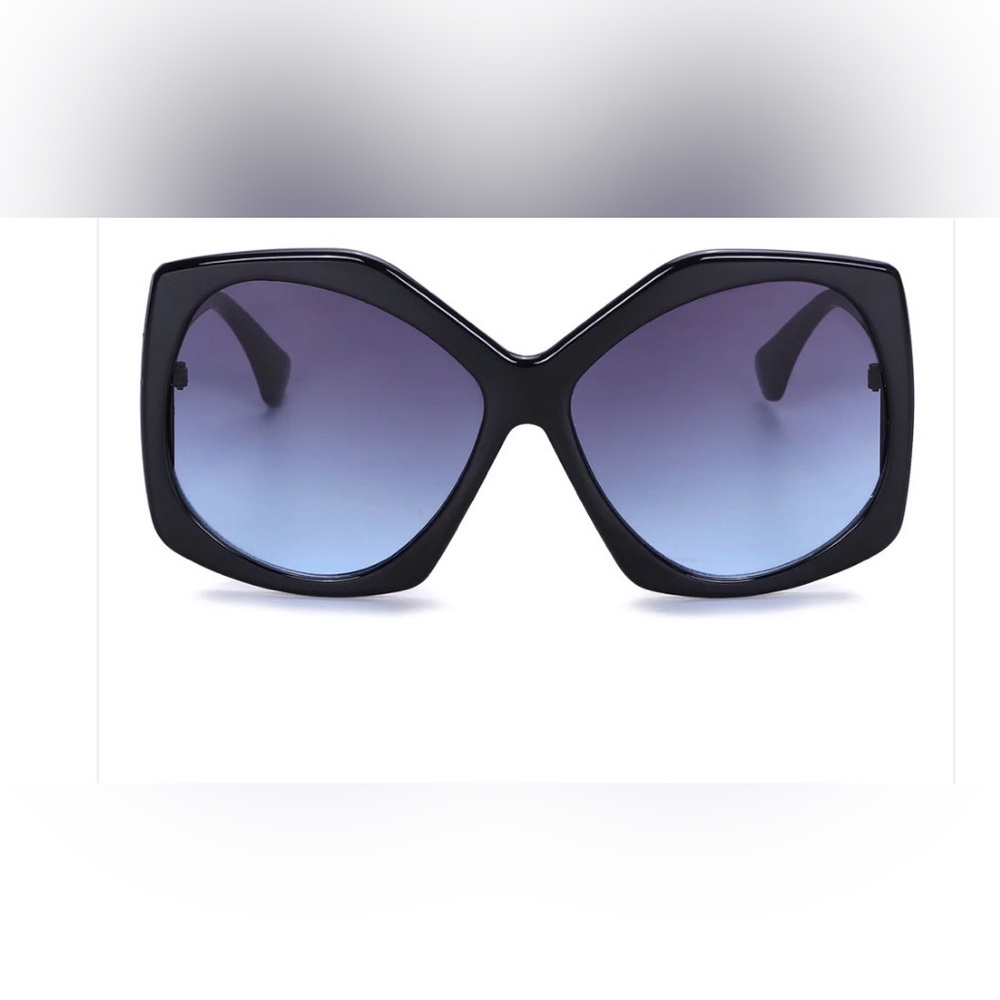 Women’s Black Frame Sunglasses with Gradient Blue Lenses